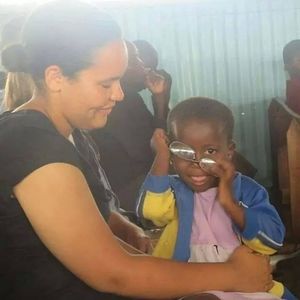 Meet your Posher, Alexis